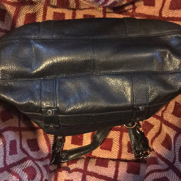 Kenneth Cole Handbag - Picture 3 of 8